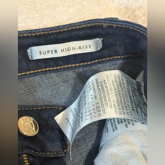 Guess jeans,  size 24 - Picture 4 of 7